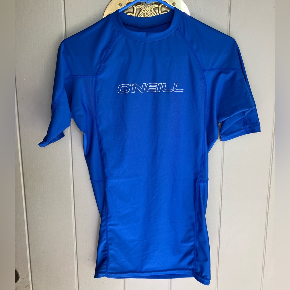 O’Neill performance tee
